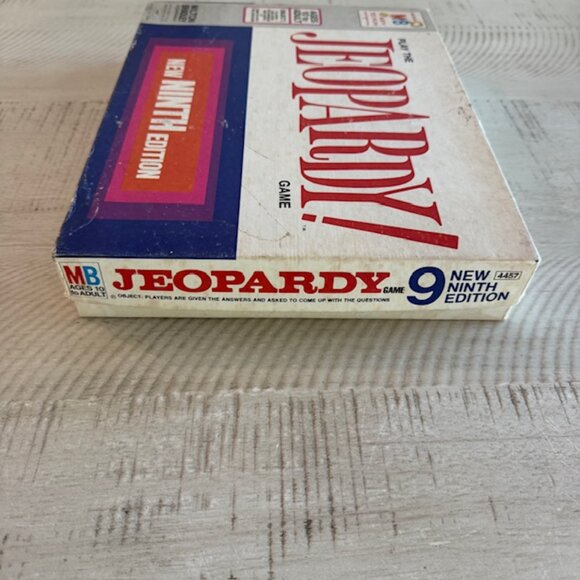 Vintage 1972 Milton Bradley Play the Jeopardy Game! Ninth Edition #4457 - Picture 10 of 11
